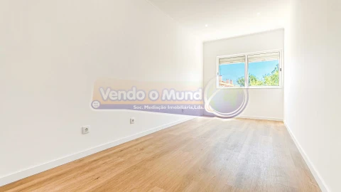Apartamento T2 para Venda em Odivelas