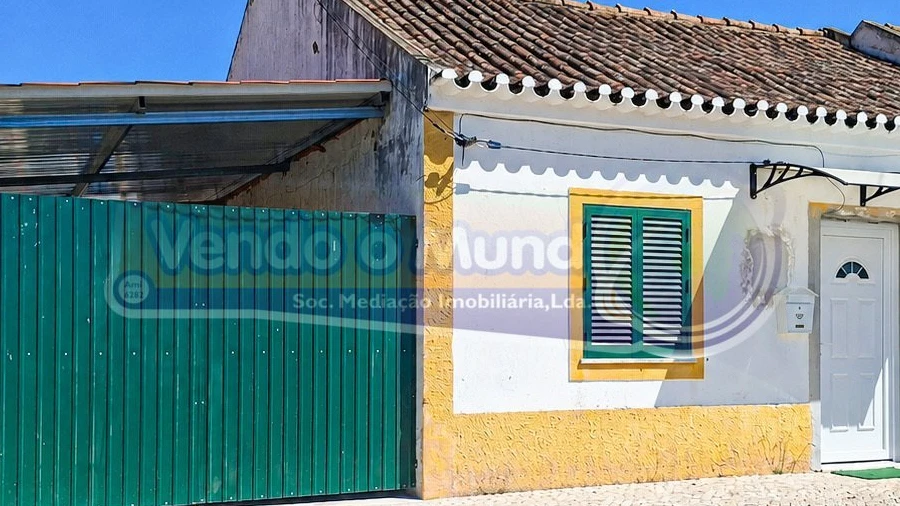 Moradia T2 para Venda em Glória do Ribatejo e Granho