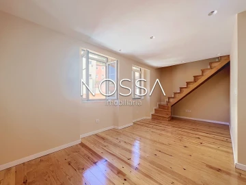 Apartamento T2 para Venda em Santa Maria Maior