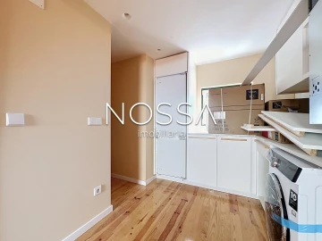 Apartamento T2 para Venda em Santa Maria Maior