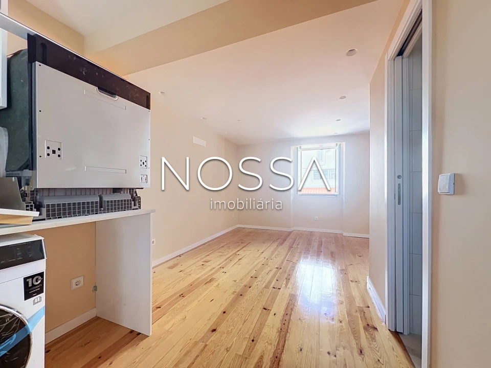 Apartamento T2 para Venda em Santa Maria Maior Foto 2