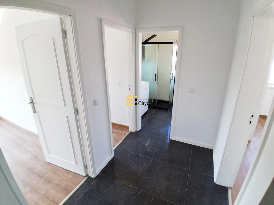 Apartamento T3 para Venda em Fânzeres e São Pedro da Cova Foto 9