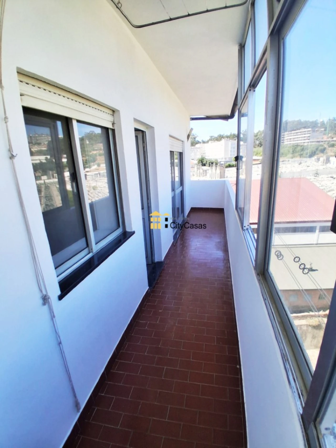 Apartamento T3 para Venda em Fânzeres e São Pedro da Cova Foto 17