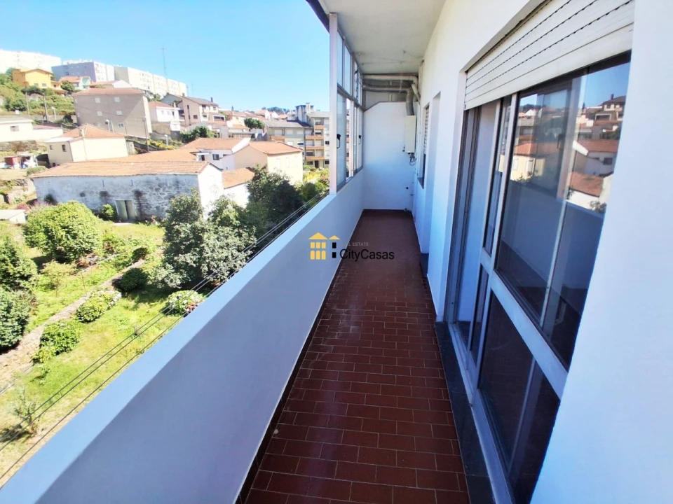 Apartamento T3 para Venda em Fânzeres e São Pedro da Cova Foto 18