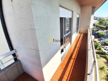 Apartamento T3 para Venda em Fânzeres e São Pedro da Cova