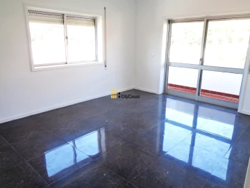 Apartamento T3 para Venda em Fânzeres e São Pedro da Cova