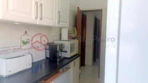 Apartamento T1 para Venda em Corroios