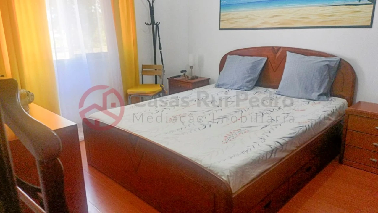 Apartamento T1 para Venda em Corroios Foto 12