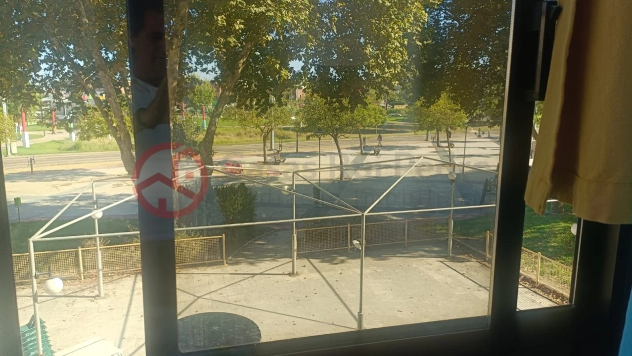 Apartamento T1 para Venda em Corroios Foto 15