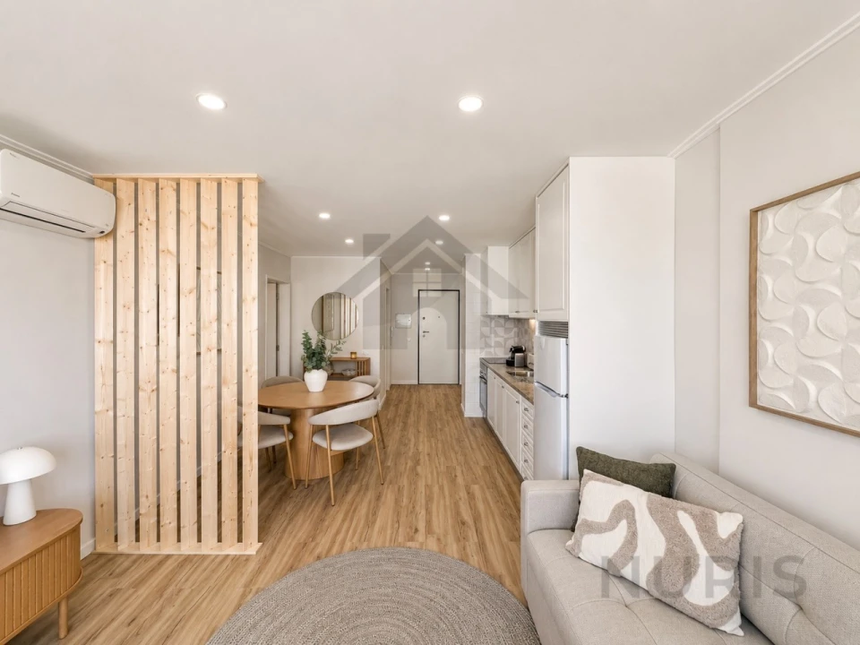 Apartamento T1 para Venda em Portimão Foto 3