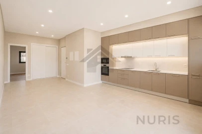 Apartamento T3 para Venda em Portimão