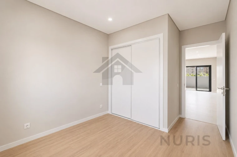 Apartamento T3 para Venda em Portimão Foto 19