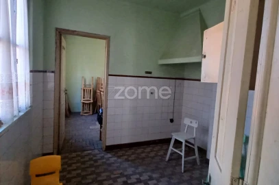 Prédio para Venda em Santo Antonio dos Olivais