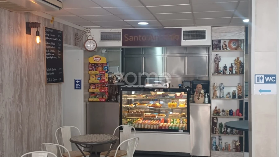 Prédio para Venda em Santo Antonio dos Olivais