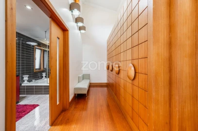 Moradia T4 para Venda em Esmoriz