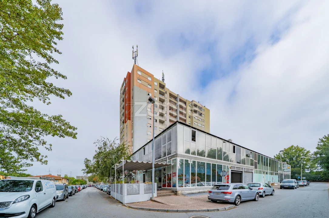 Apartamento T2 para Venda em Braga (Maximinos, Sé e Cividade) Foto 17