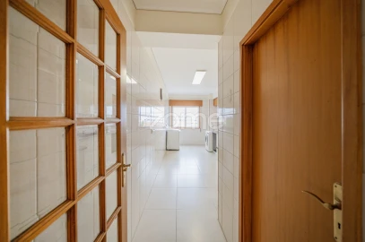 Apartamento T2 para Venda em Braga (Maximinos, Sé e Cividade)