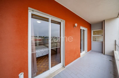 Apartamento T2 para Venda em Braga (Maximinos, Sé e Cividade)