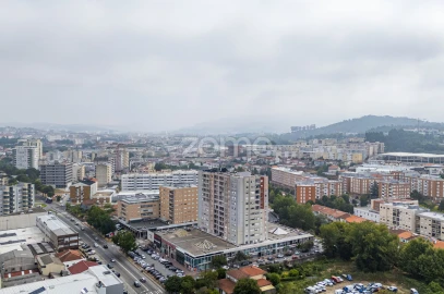 Apartamento T2 para Venda em Braga (Maximinos, Sé e Cividade)