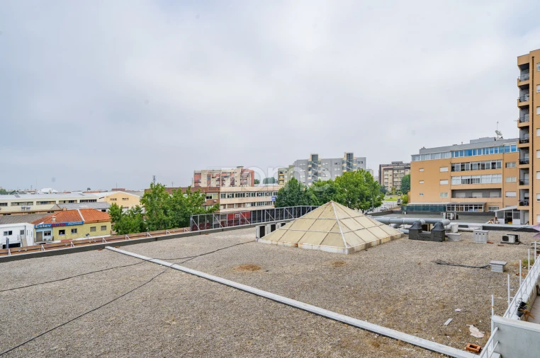 Apartamento T2 para Venda em Braga (Maximinos, Sé e Cividade) Foto 12