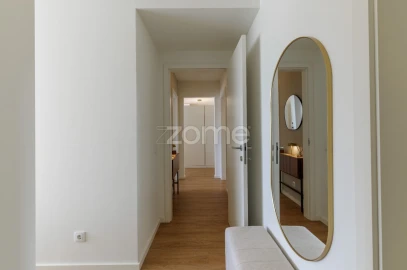 Apartamento T2 para Arrendamento em Campanhã