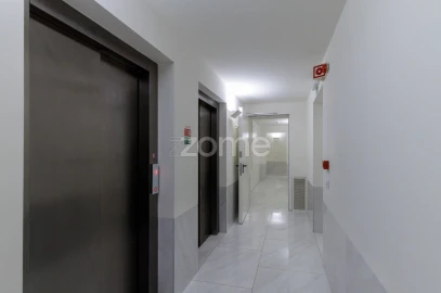 Apartamento T2 para Arrendamento em Campanhã