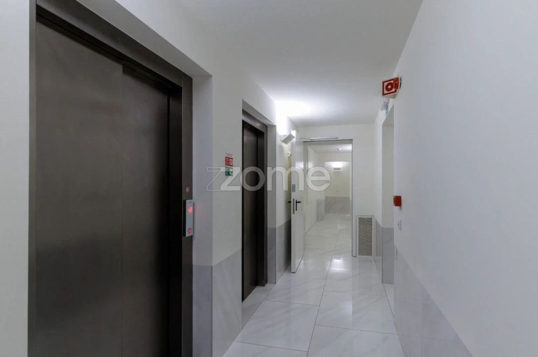 Apartamento T2 para Arrendamento em Campanhã Foto 9