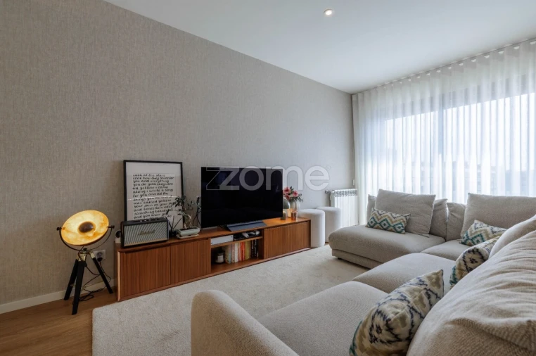 Apartamento T2 para Arrendamento em Campanhã Foto 15