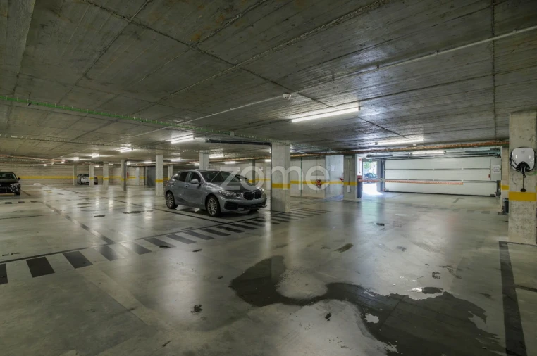 Apartamento T2 para Arrendamento em Campanhã Foto 33