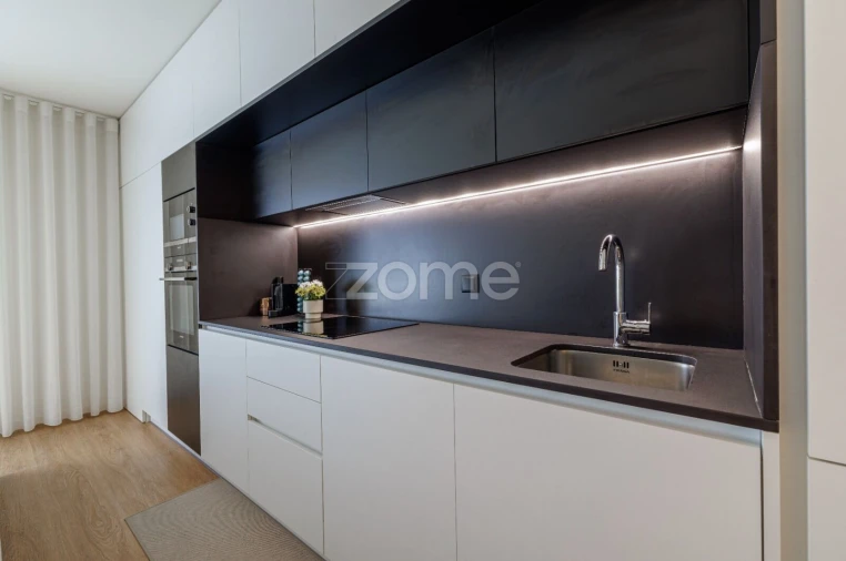 Apartamento T2 para Arrendamento em Campanhã Foto 13