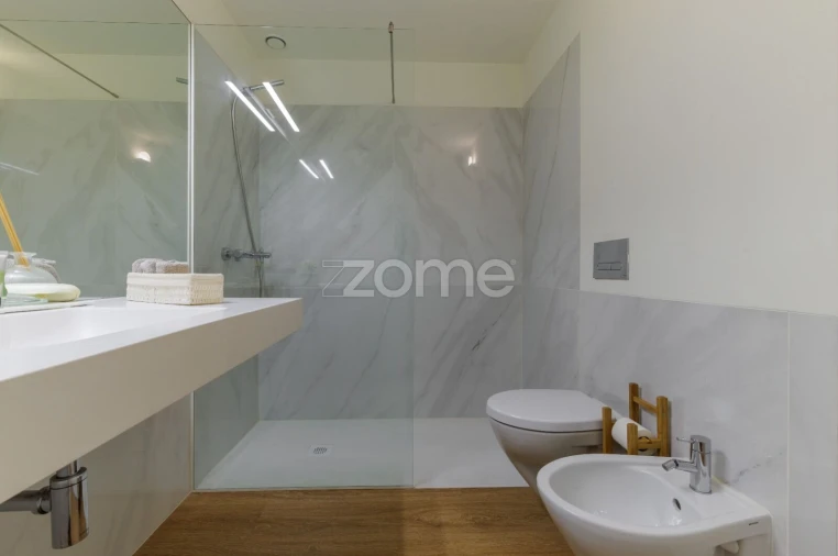 Apartamento T2 para Arrendamento em Campanhã Foto 28
