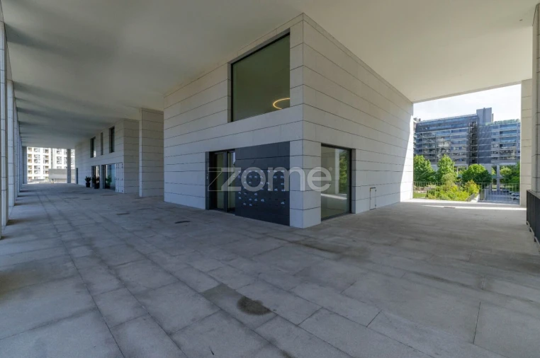 Apartamento T2 para Arrendamento em Campanhã Foto 5