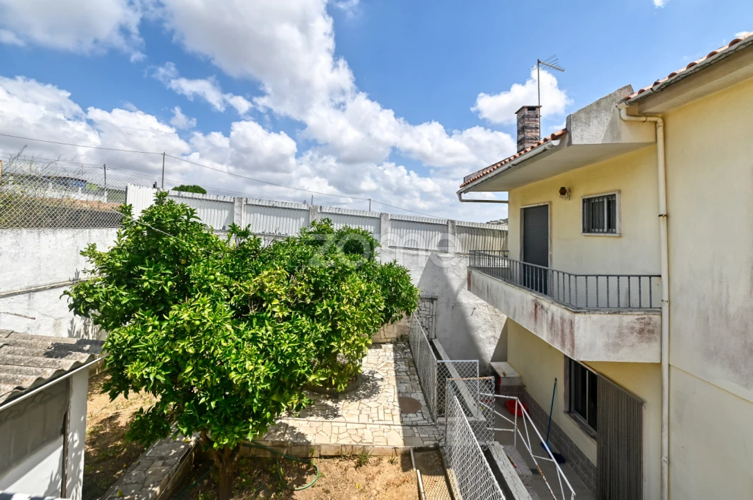 Moradia T5 para Venda em Rio de Mouro Foto 31