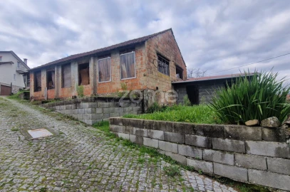 Moradia T6 para Venda em Oliveira de Frades, Souto de Lafões e Sejães