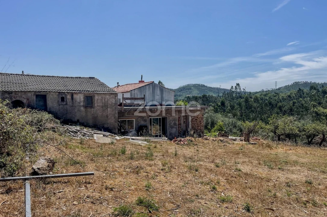 Moradia T5 para Venda em São Miguel, Santa Eufémia e Rabaçal Foto 27