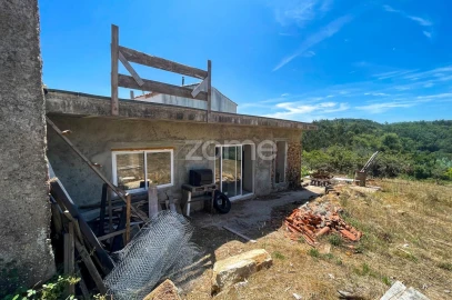 Moradia T5 para Venda em São Miguel, Santa Eufémia e Rabaçal