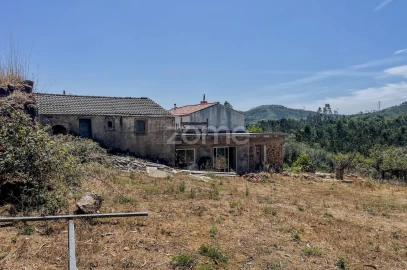 Moradia T5 para Venda em São Miguel, Santa Eufémia e Rabaçal