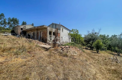 Moradia T5 para Venda em São Miguel, Santa Eufémia e Rabaçal