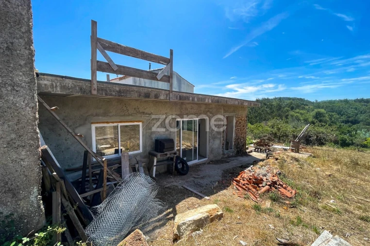 Moradia T5 para Venda em São Miguel, Santa Eufémia e Rabaçal Foto 25