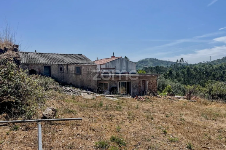 Moradia T5 para Venda em São Miguel, Santa Eufémia e Rabaçal Foto 26