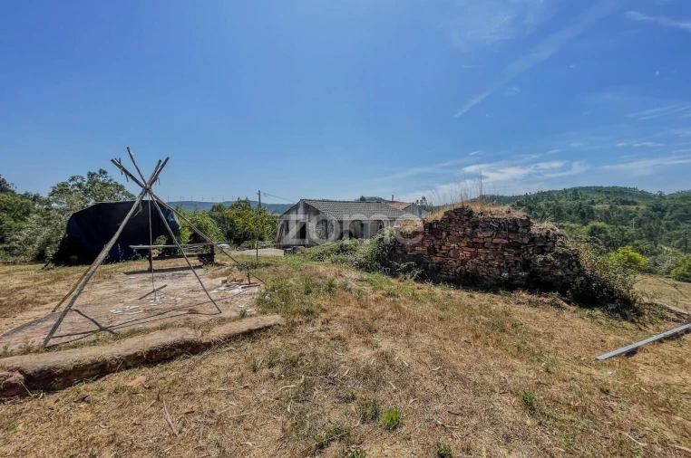 Moradia T5 para Venda em São Miguel, Santa Eufémia e Rabaçal Foto 29