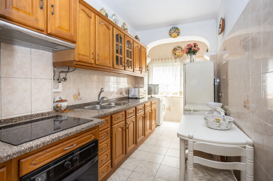 Apartamento T3 para Venda em Laranjeiro e Feijó Foto 12
