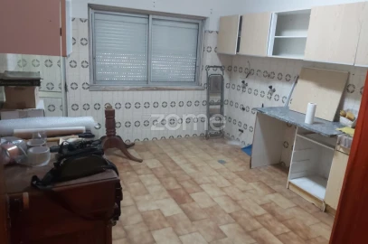 Apartamento T3 para Venda em Corroios