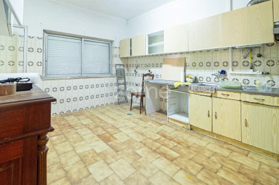Apartamento T3 para Venda em Corroios