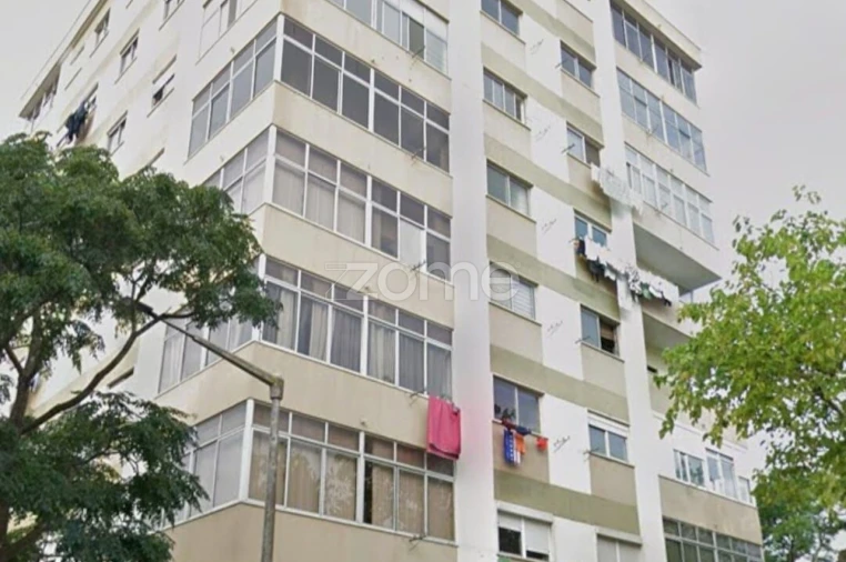Apartamento T3 para Venda em Corroios Foto 2