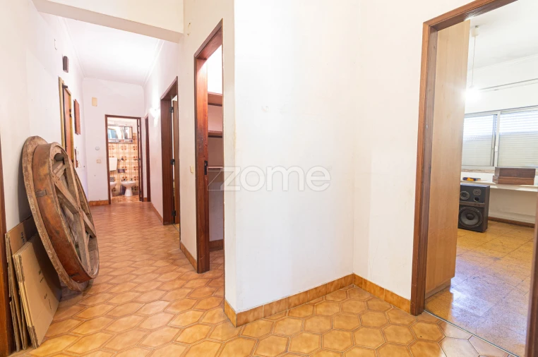 Apartamento T3 para Venda em Corroios Foto 3