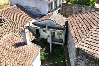 Moradia T4 para Venda em Santo Antonio de Monforte