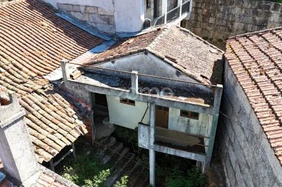 Moradia T4 para Venda em Santo Antonio de Monforte