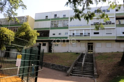 Apartamento T2 para Venda em Venteira