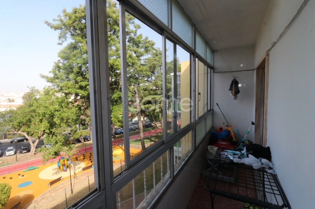 Apartamento T2 para Venda em Venteira Foto 15